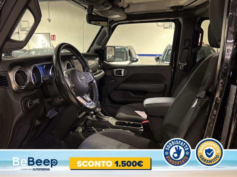 Jeep Wrangler UNLIMITED 2.0 TURBO SAHARA AUTO