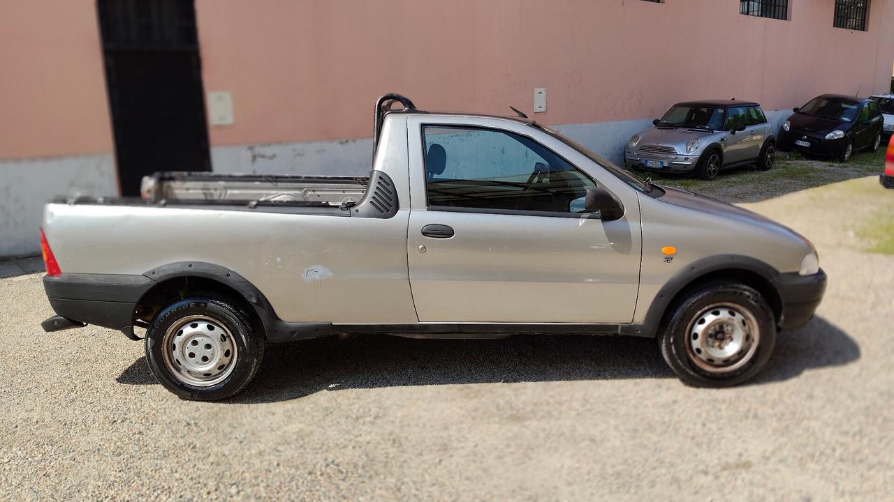 Fiat Strada 1.2 75 cat Pick Up