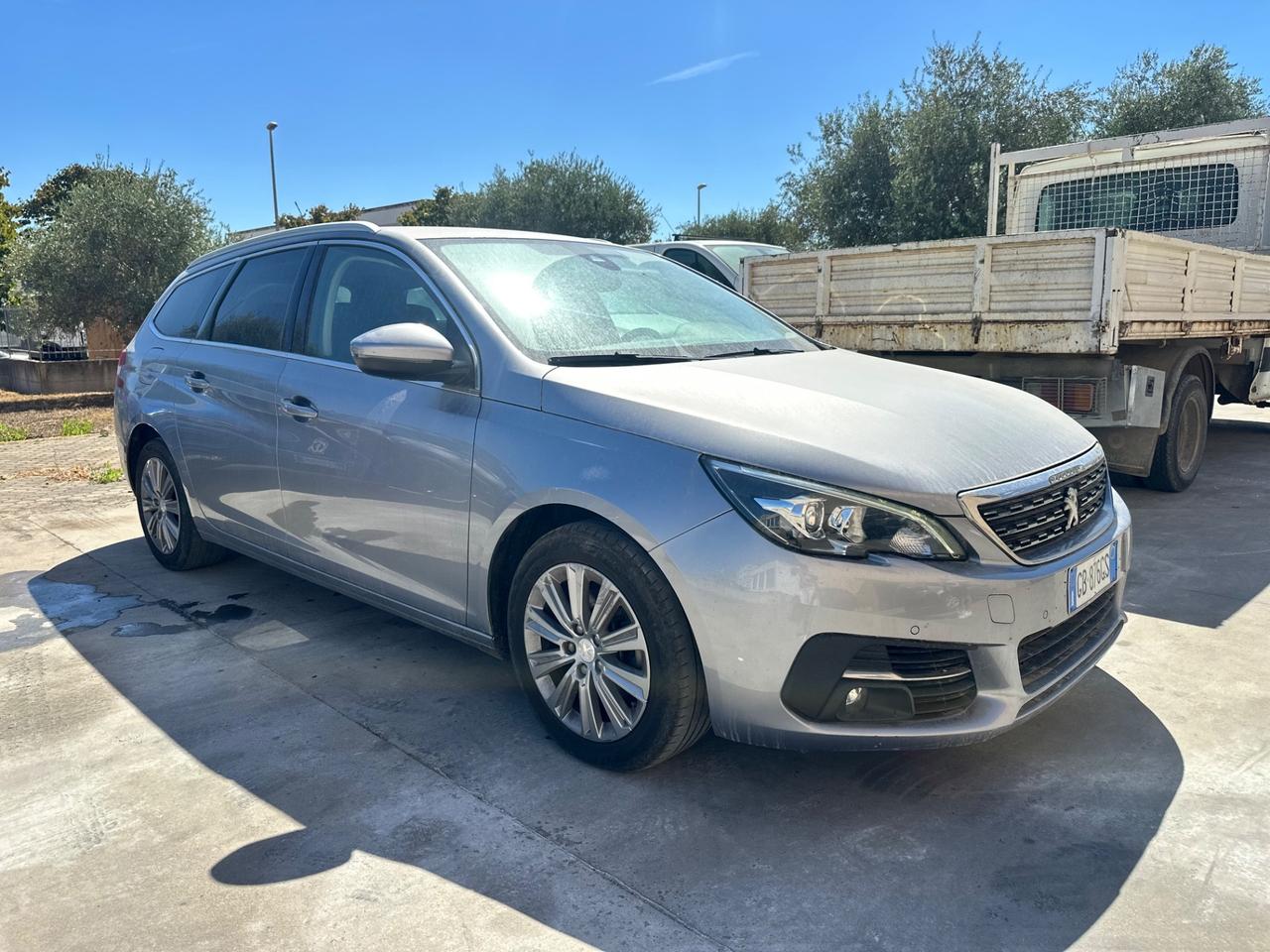 Peugeot 308 BlueHDi 130 S&S SW Business