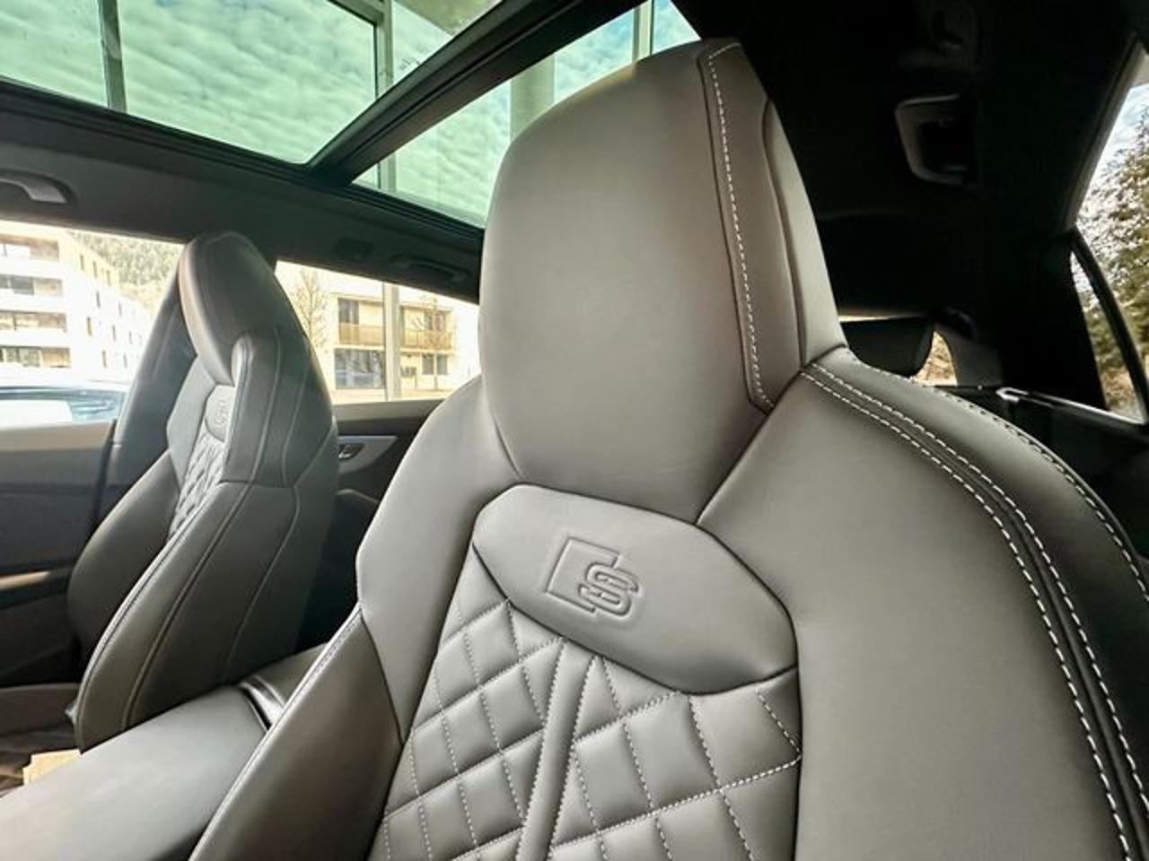 AUDI Q8 SUV 50 TDI 286 CV quattro tiptronic S line Finanz*