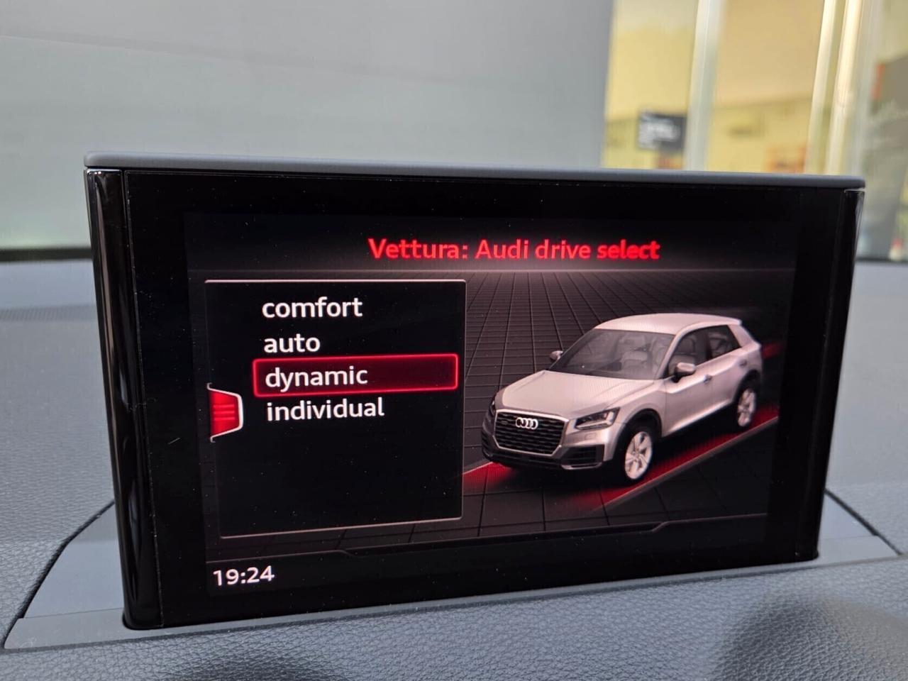 Audi Q2 30 TDI S tronic Admired TELECAMERA