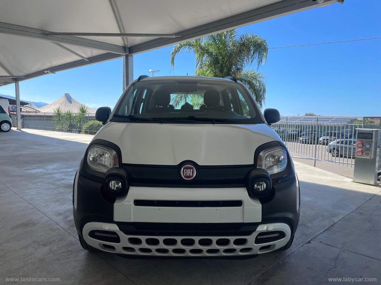 FIAT Panda 1.0 FireFly S&S Hybrid City Cross