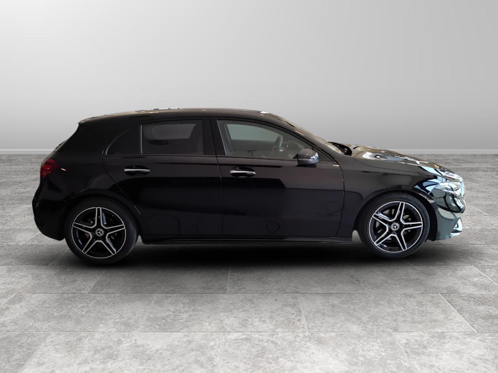 Mercedes-Benz Classe A - W177 2023 - A 180 d AMG Line Advanced Plus auto