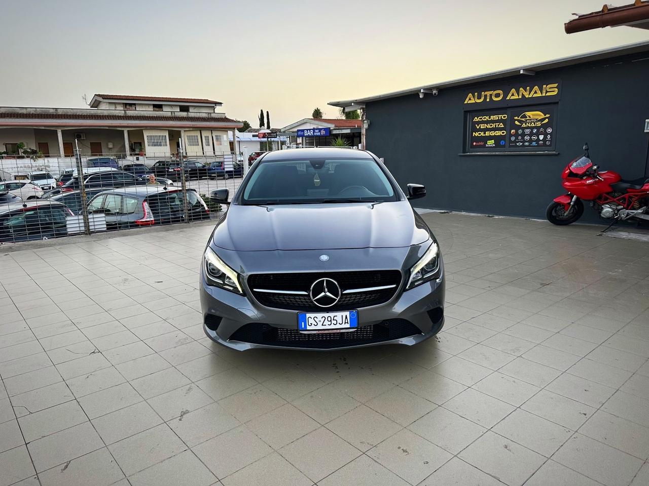 Mercedes-benz CLA 200 CLA 200 d S.W. Business Garanzia 12 Mesi