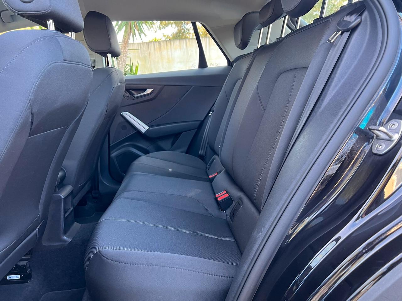 Audi Q2 35 TFSI Business