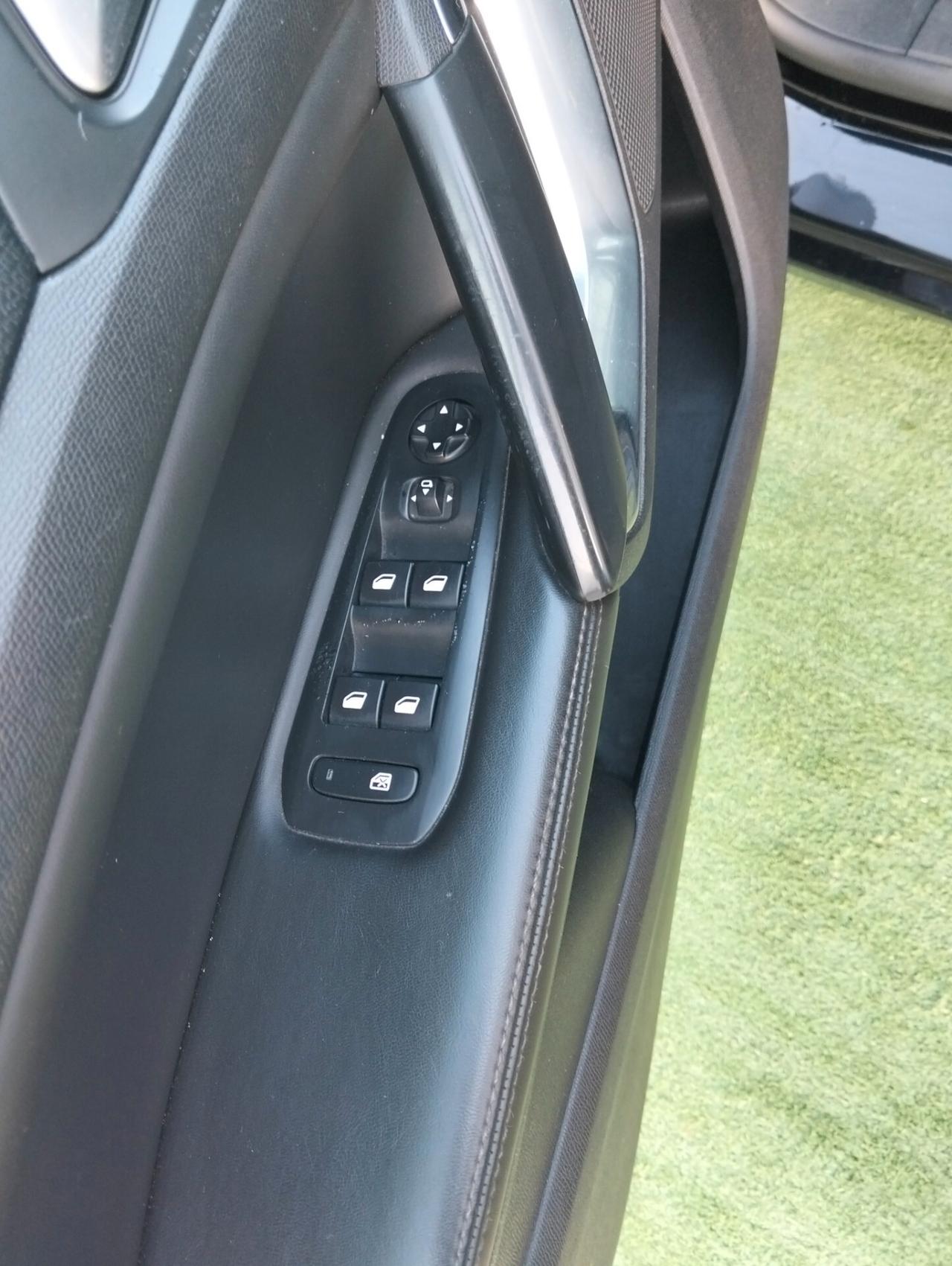 Peugeot 308 BlueHDi 150 S&S Allure