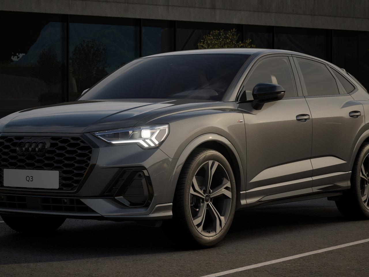 Audi Q3 sportback 35 2.0 tdi identity black s-tronic