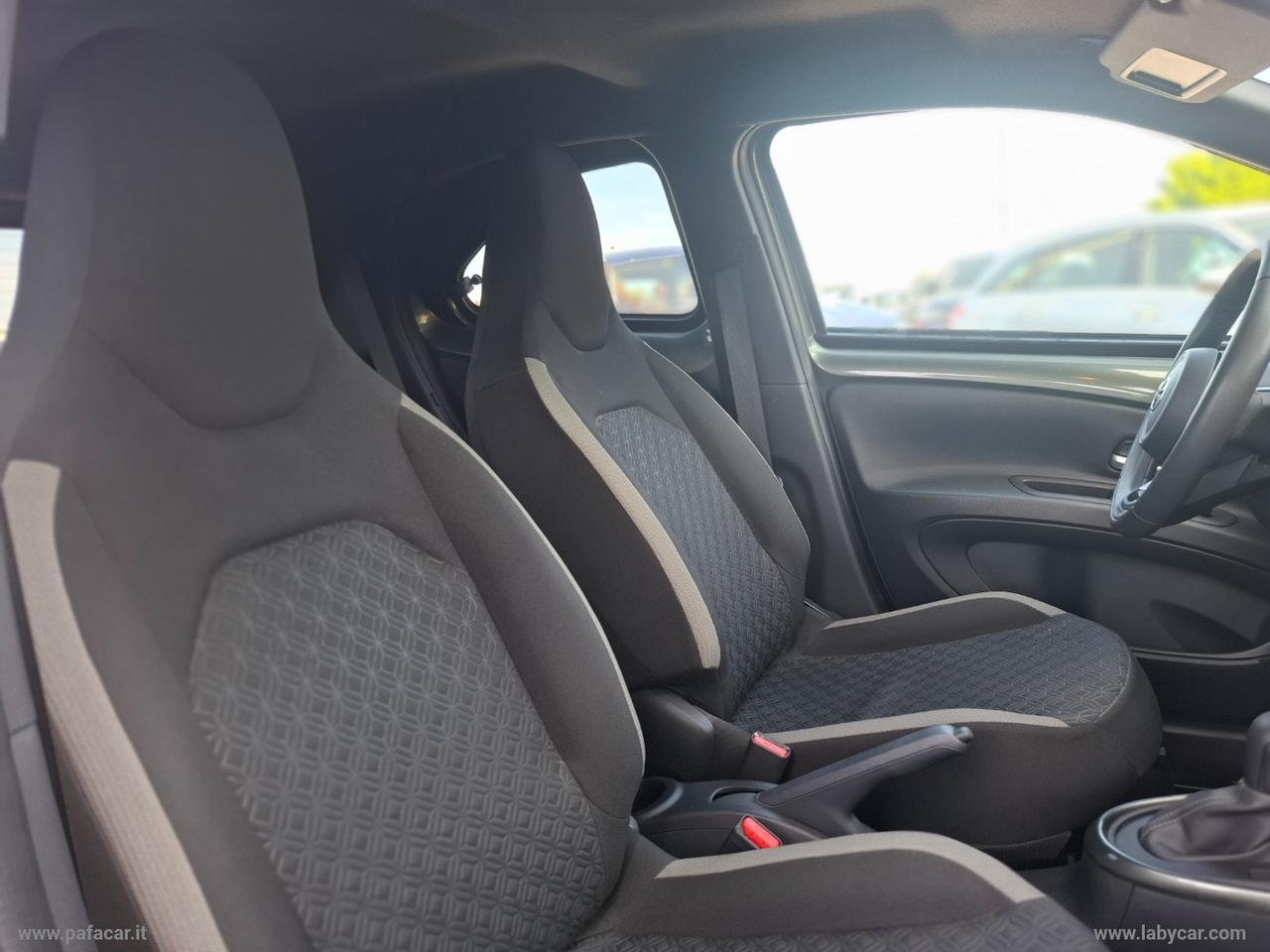 TOYOTA Aygo X 1.0 VVT-i 72 CV 5p.LoungeAirS-CVT