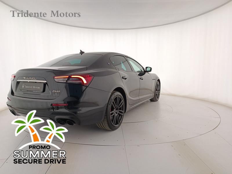 Maserati Ghibli 2.0 Hybrid MHEV Gransport RWD Auto
