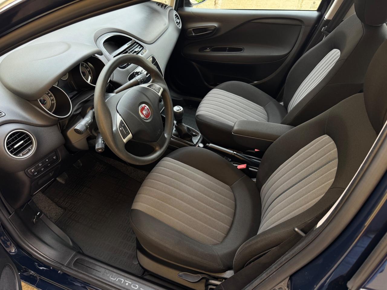 Fiat Punto 1.3 MJT II S&S 95 CV 5 porte Street