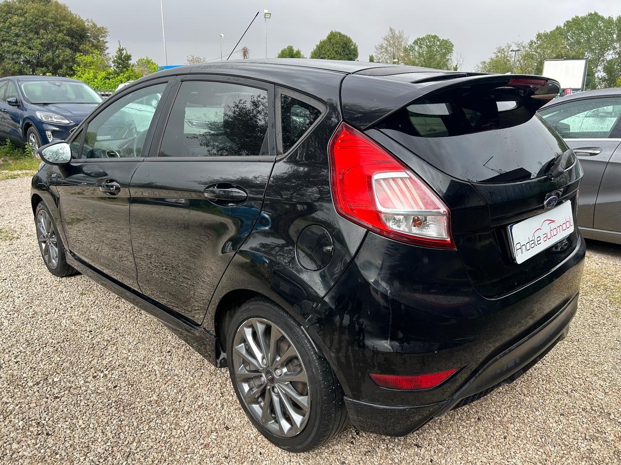 Ford Fiesta 1.5TDCi 5P ST-LINE NAVI