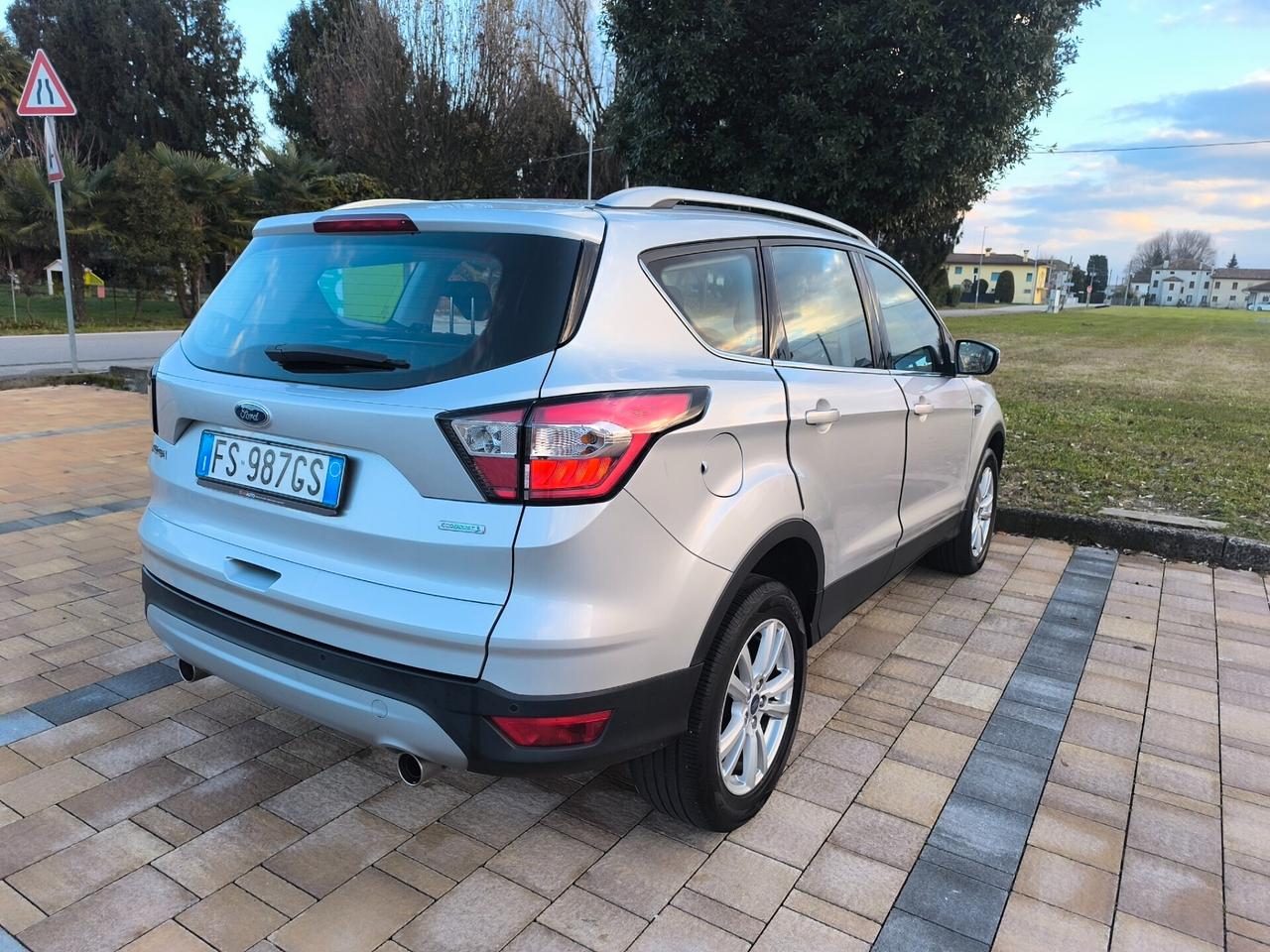 Ford Kuga 1.5 EcoBoost 150 CV S&S 2WD ST-Line