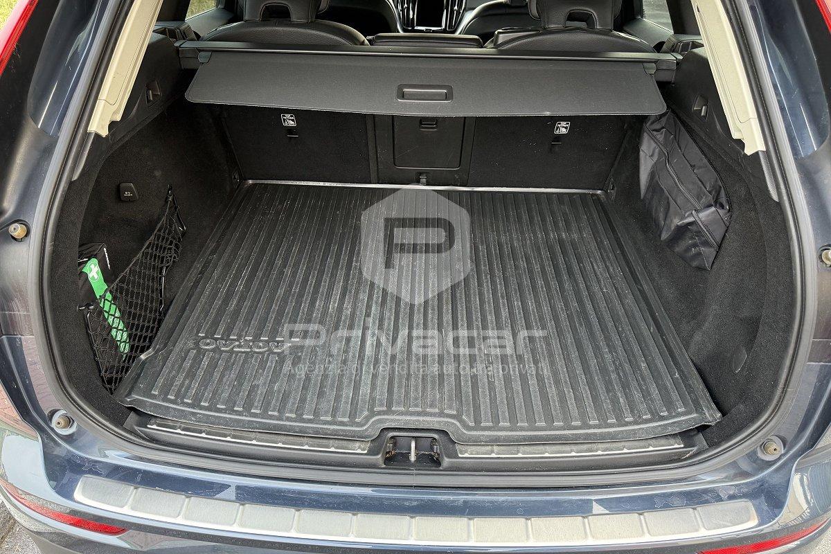 VOLVO XC60 B5 (d) AWD Geartronic Inscription