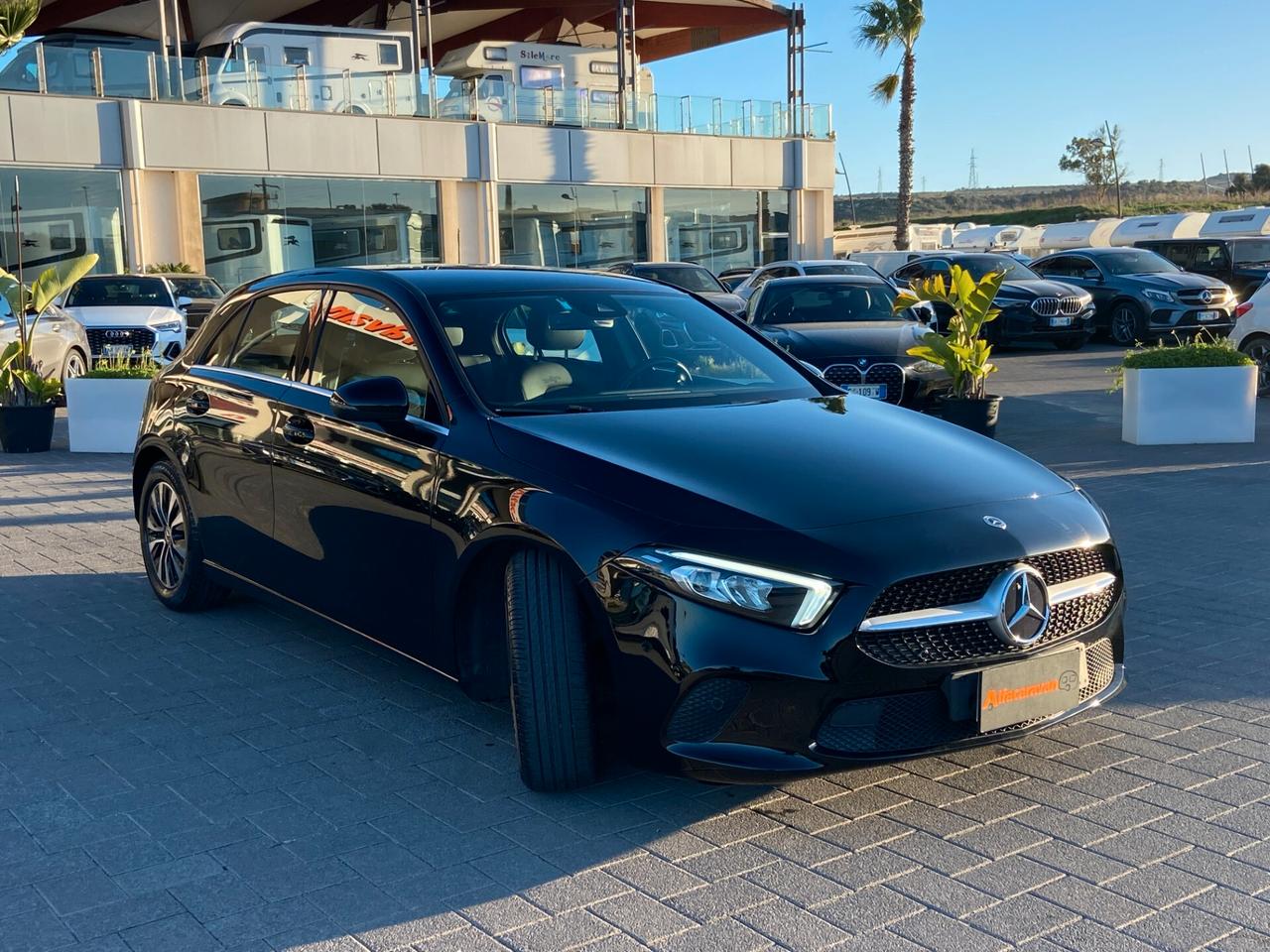 Mercedes-Benz A 180d Automatic Business