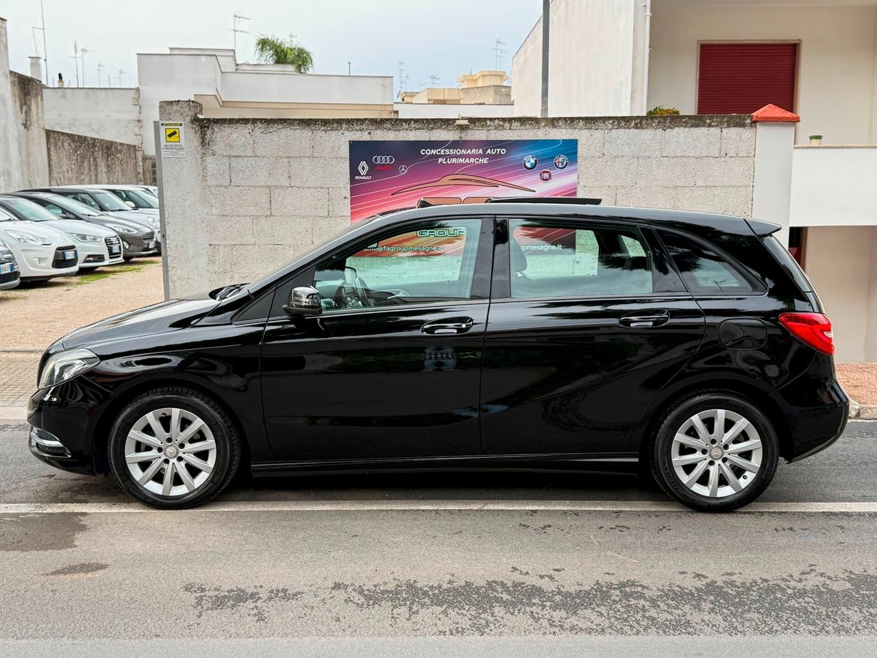 MercedesBenz B 180 CDI *TETTO *PELLE TOTALE - 2014