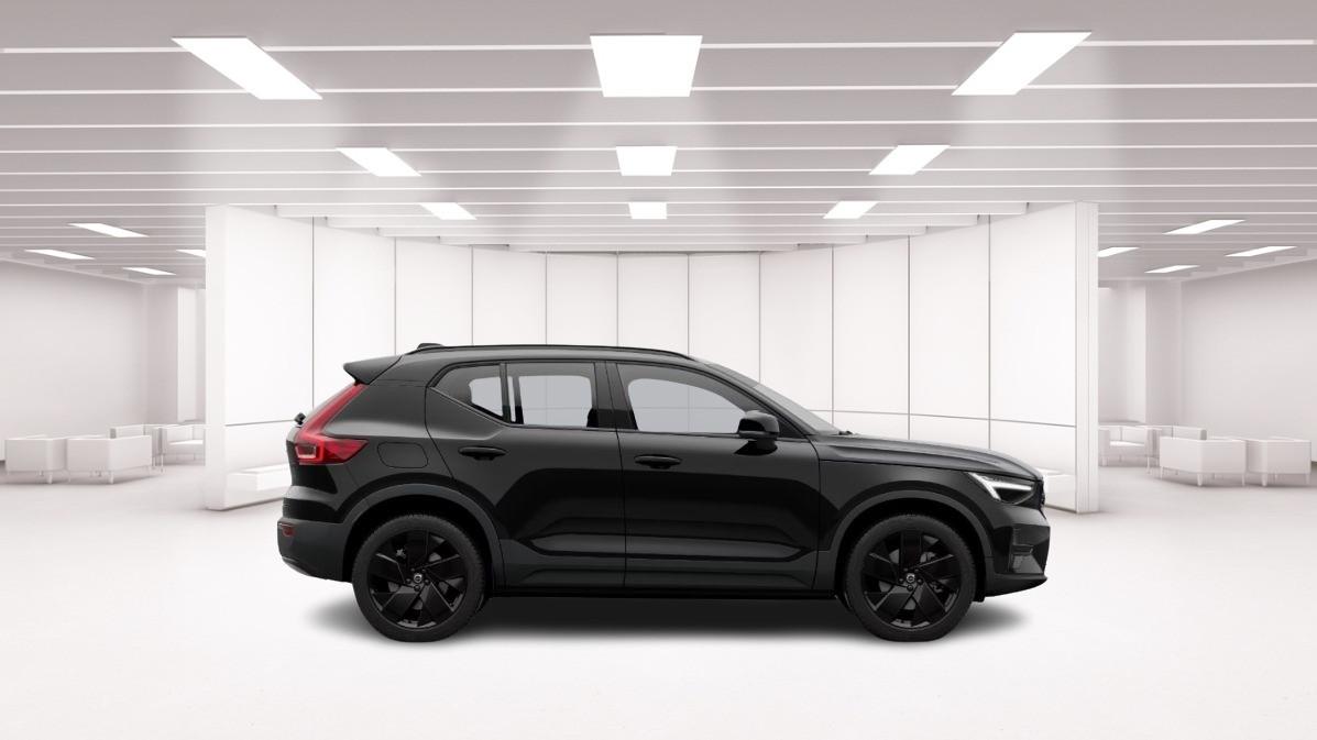 VOLVO Xc40 B3 Mild Hybrid Automatico Ultra Black Edition