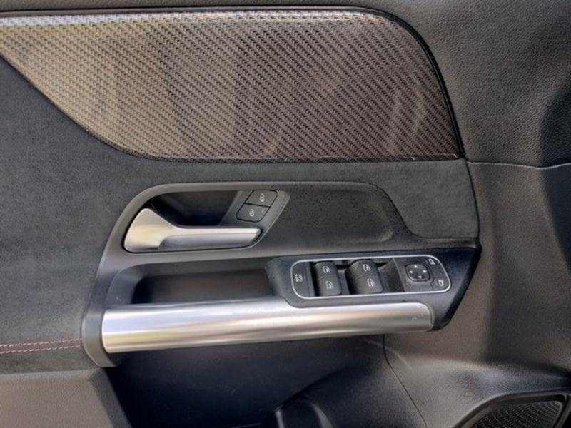 Mercedes-Benz GLA GLA 200 d Premium auto