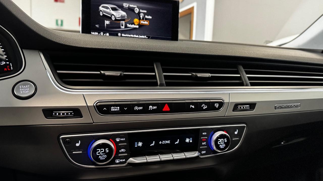 Audi Q7 3.0 TDI 218 CV ultra quattro tiptronic Business Plus