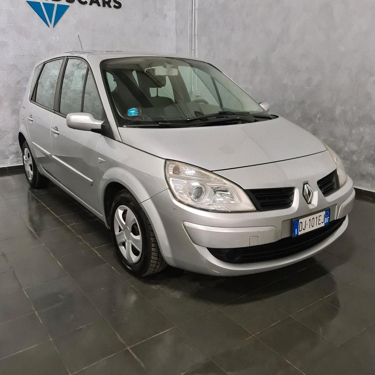 Renault Scenic Scénic 1.6 16V GPL