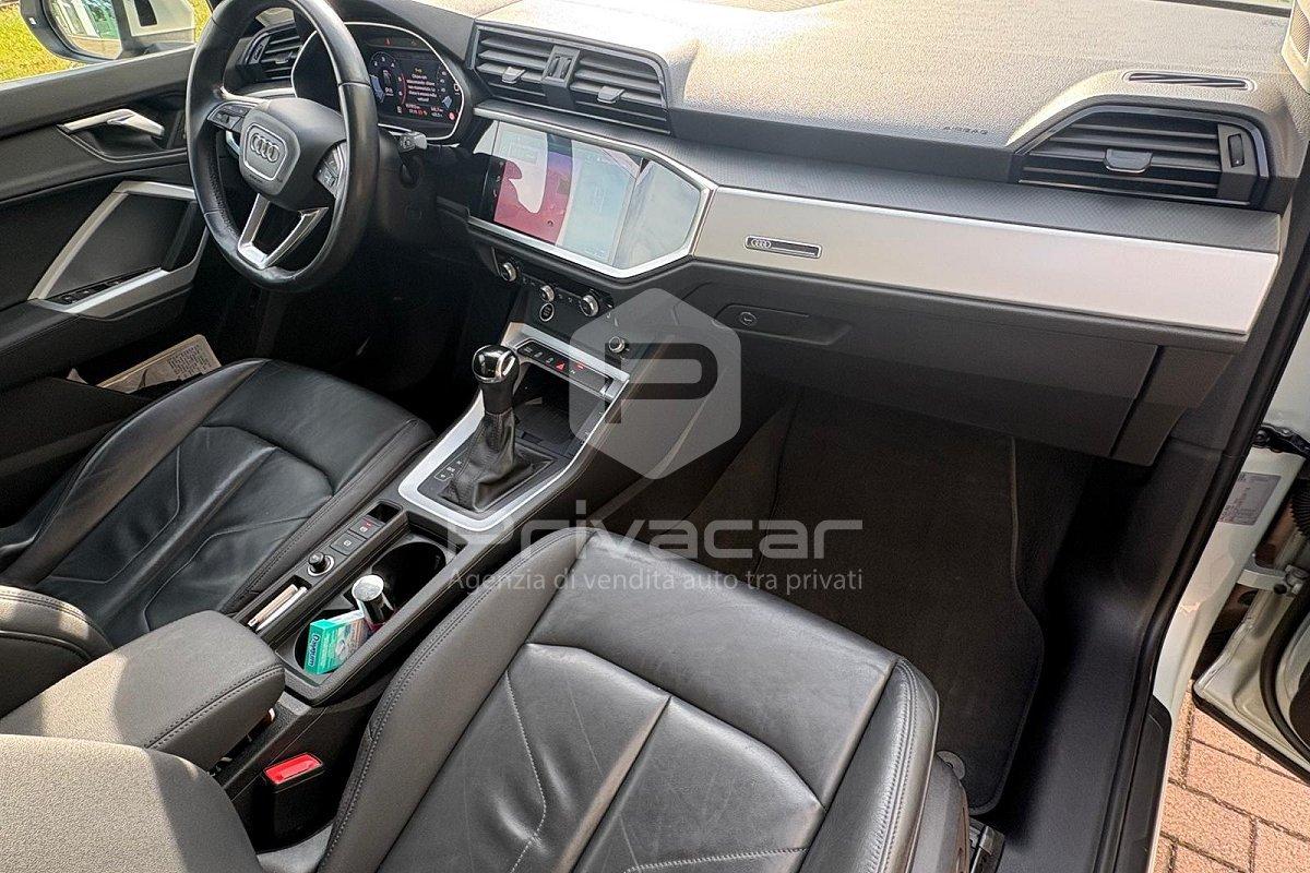 AUDI Q3 SPB 35 TDI Business Plus