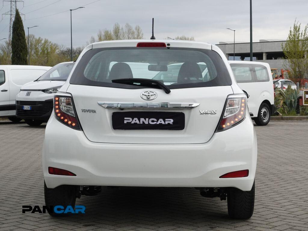 Toyota Yaris 1.4 D-4D 5 porte Lounge