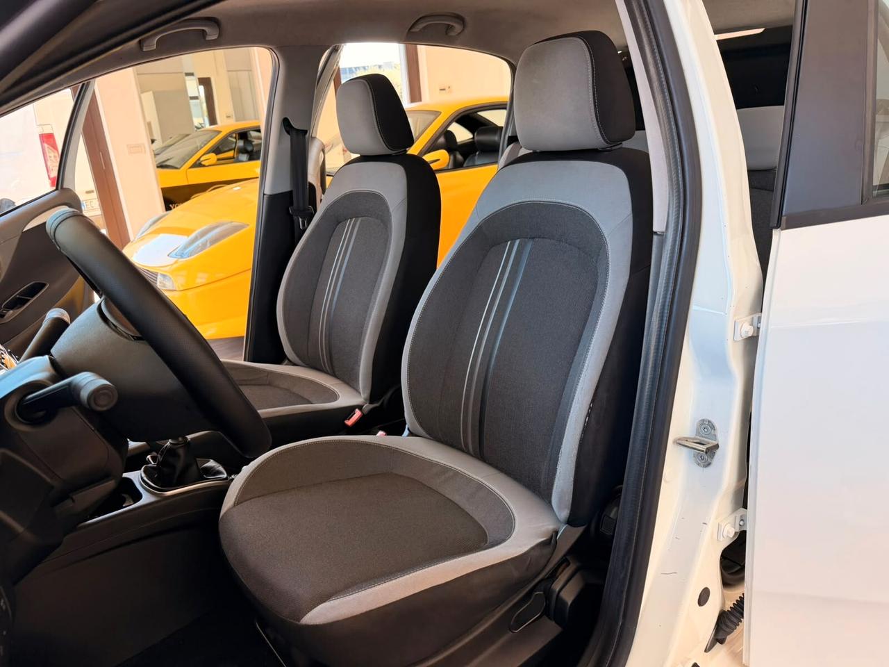 Fiat Punto 1.4 8V 5 porte Natural Power Pop