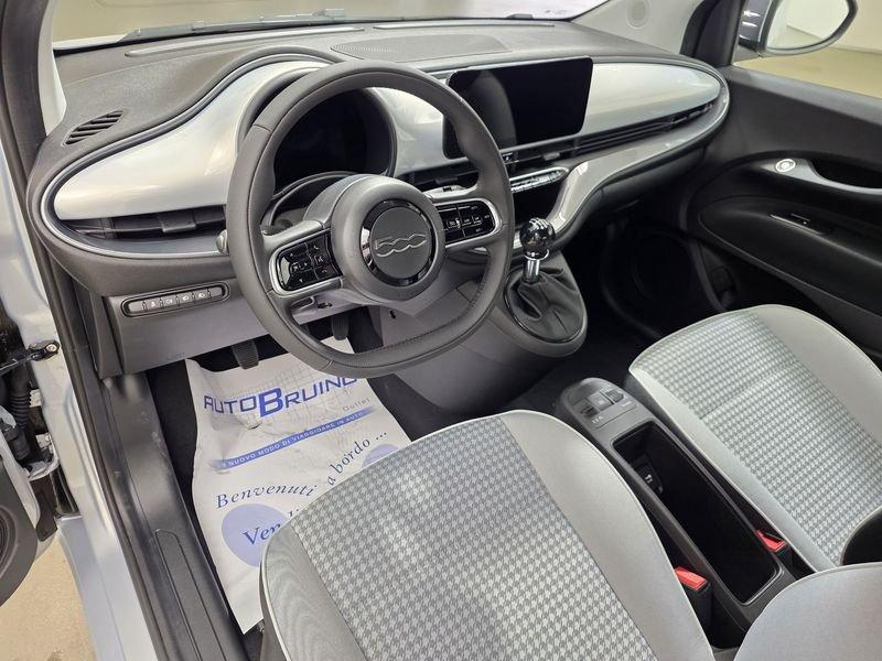 FIAT 500C Hybrid Hybrid Dolcevita