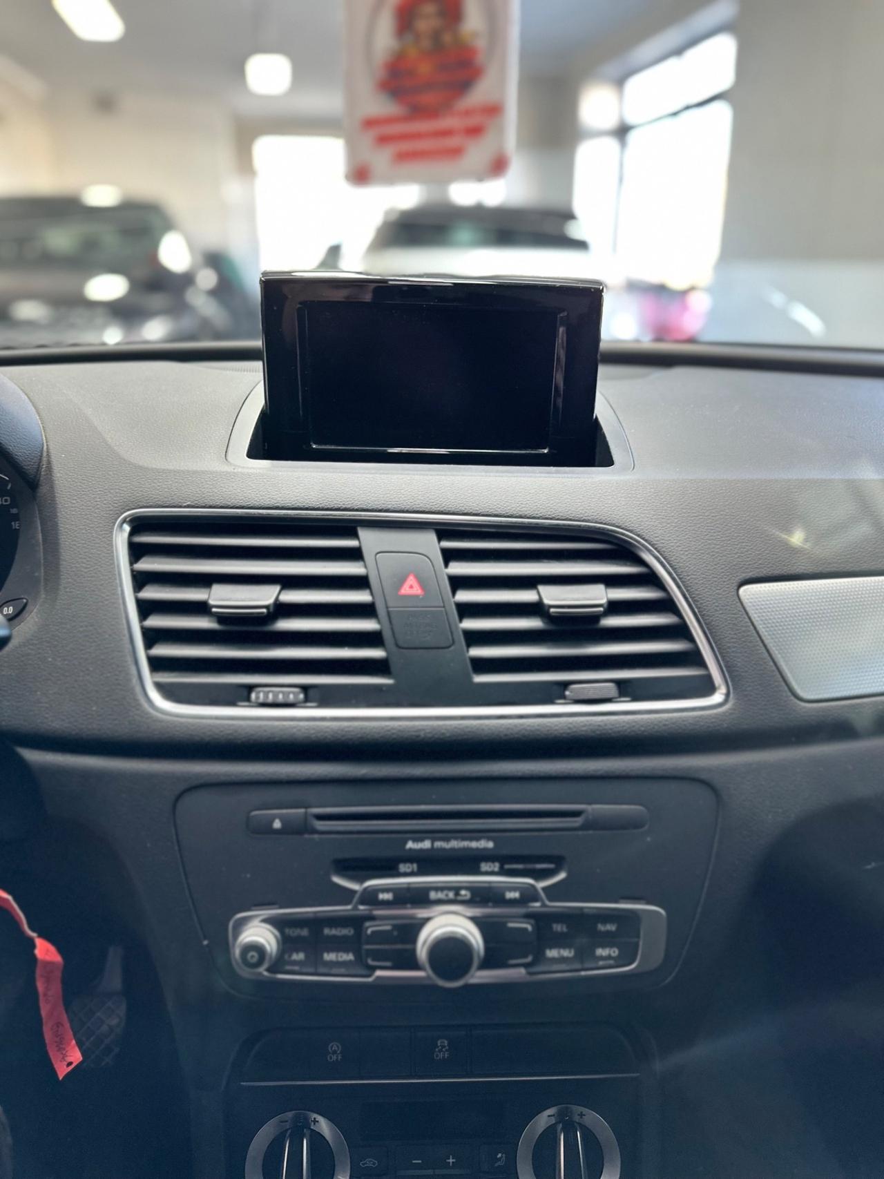 Audi Q3 2.0 TDI 140cv