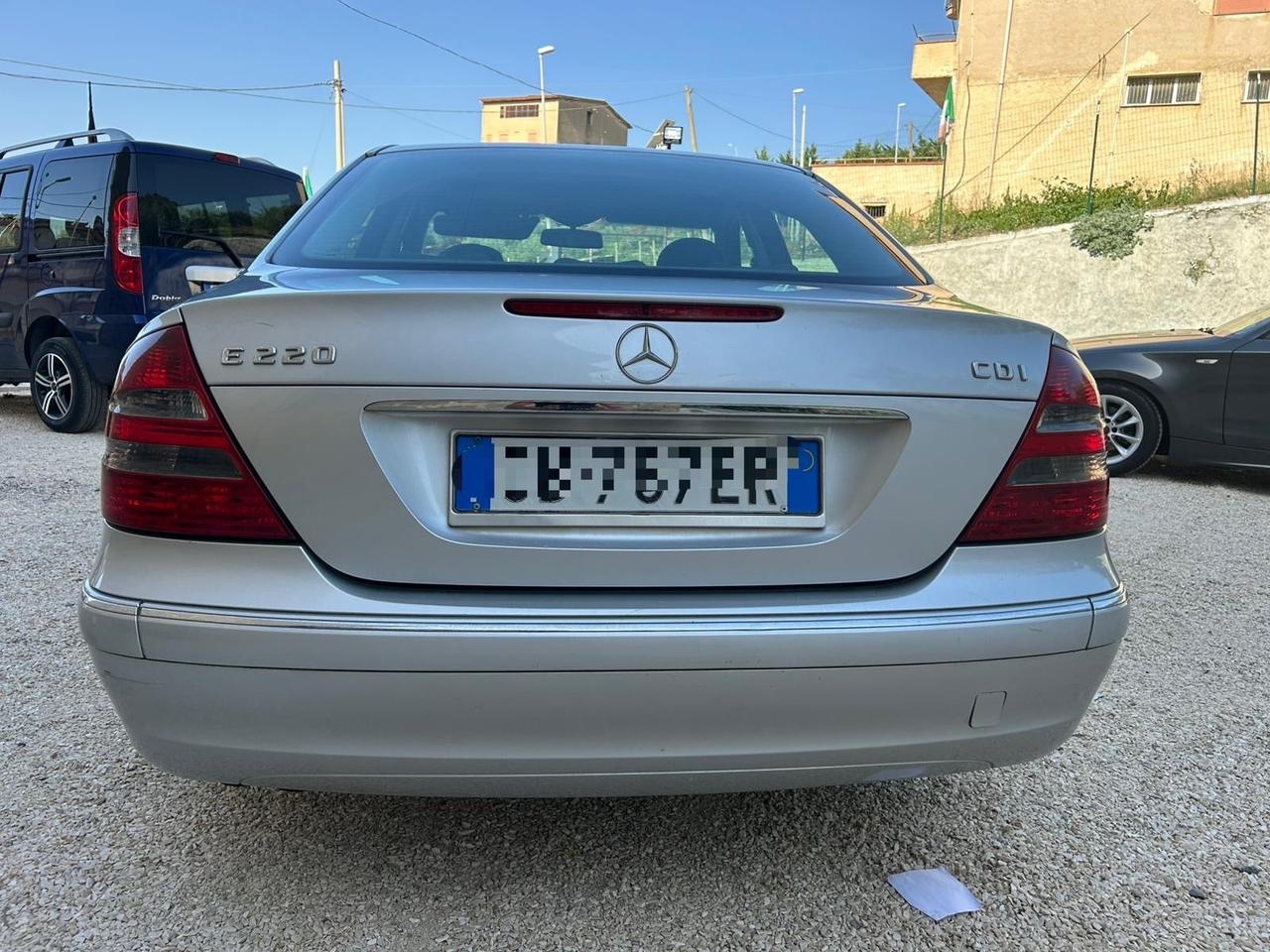 Mercedes-benz E 220 CDI cat Classic