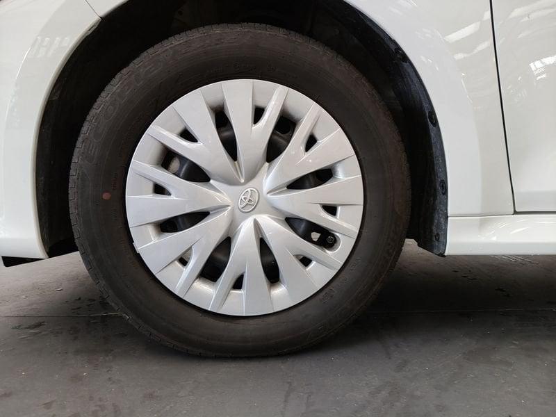 Toyota Yaris Hybrid Active MY24