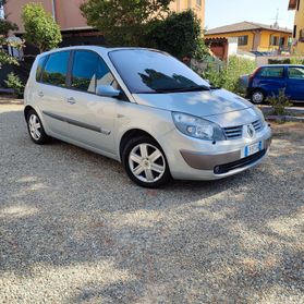 Renault Scenic Scénic 1.6 16V Luxe Dynamique
