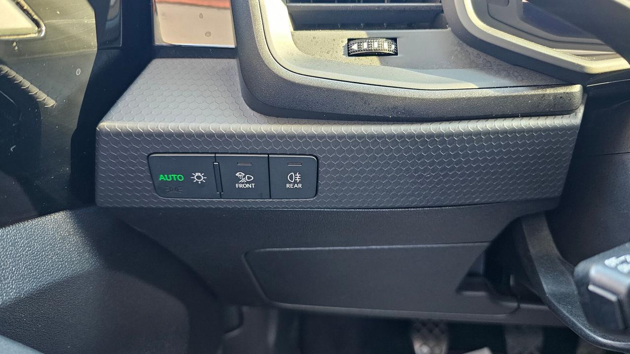 AUDI A1 SPB 25 TFSI S line EDITION UNIPRO LED NAV TAGL UFF NEOPAT OK