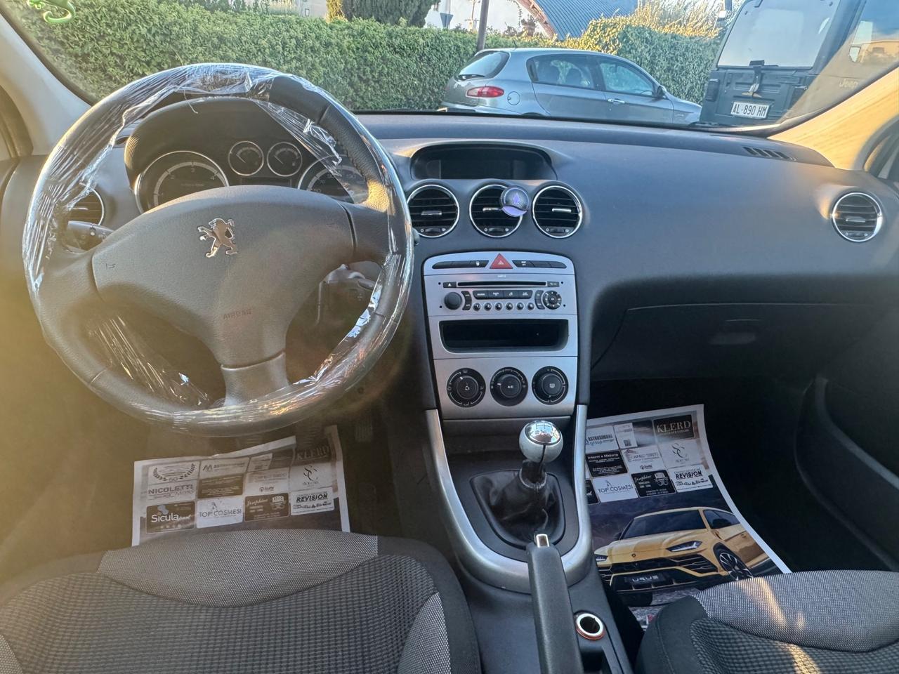 Peugeot 308 1.6 HDi 90CV 5p. Tecno