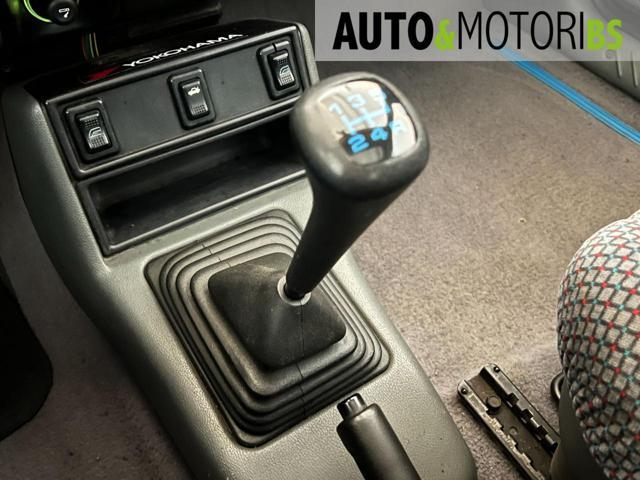 FORD Fiesta 1.6i 3 porte XR2i