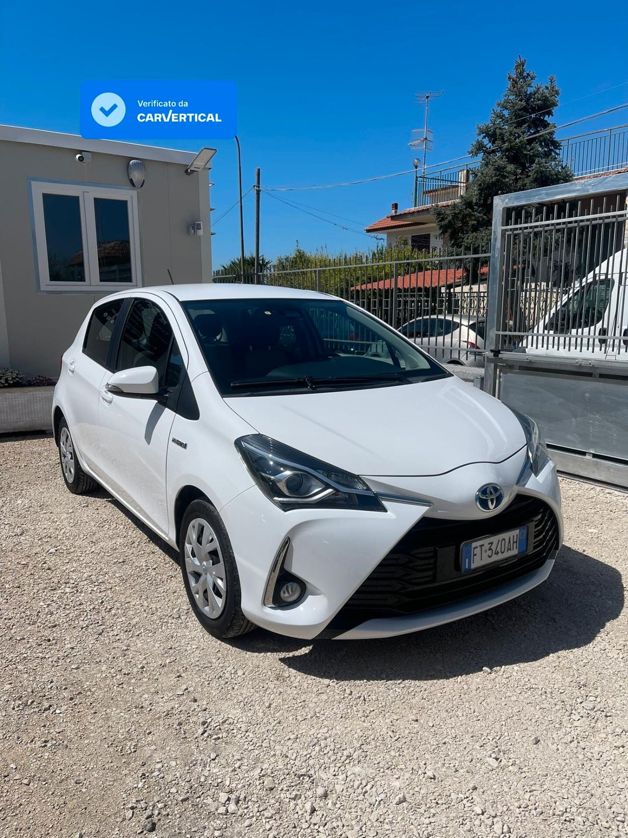 Toyota Yaris 1.5cc 73cv Hybrid Automatica 5 porte Active