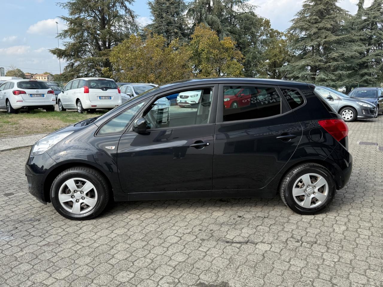 Kia Venga 1.4 GPL Easy|NEOPATENTATI