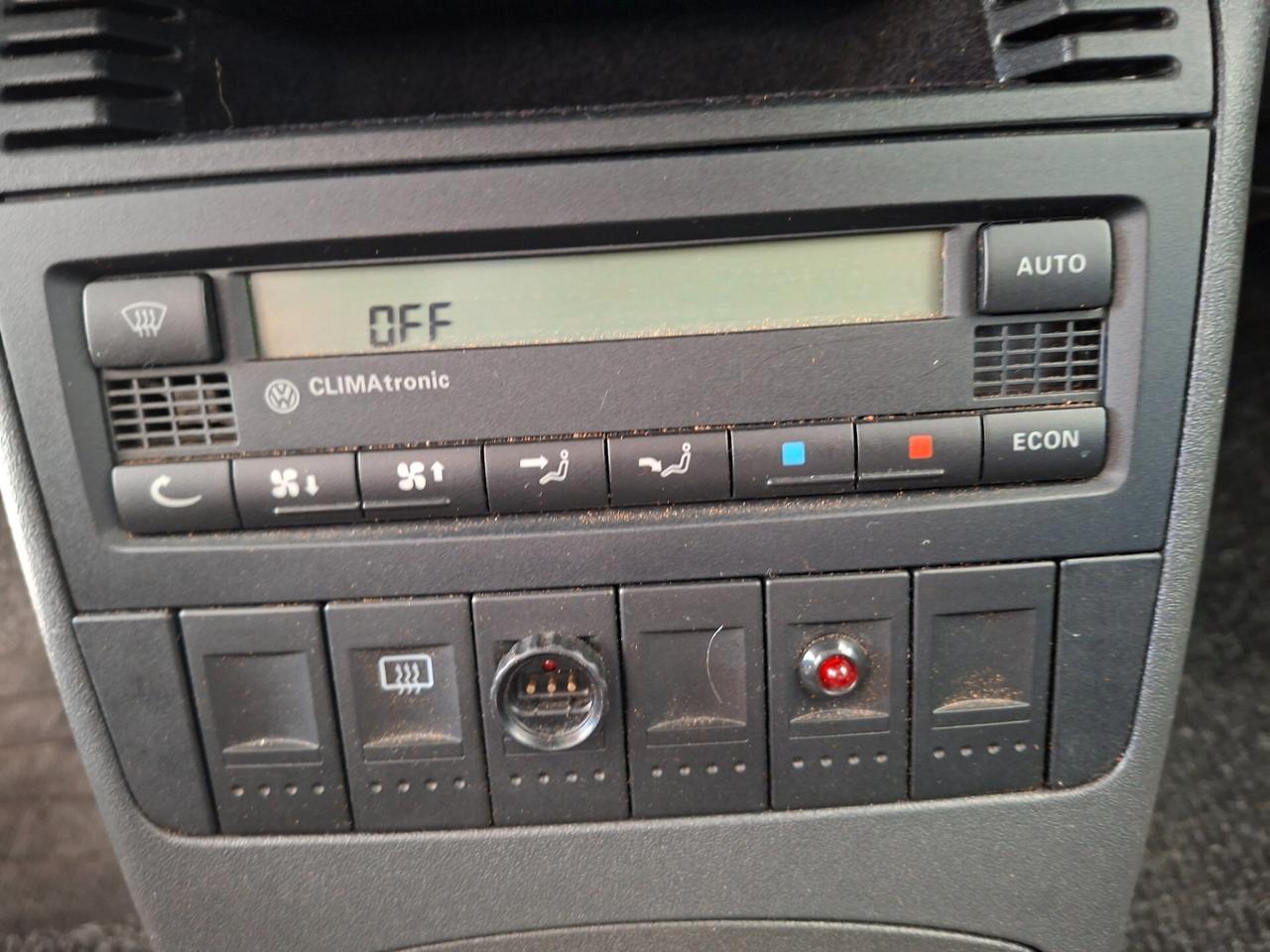 Volkswagen Polo 1.4 16V cat 5p. Highline