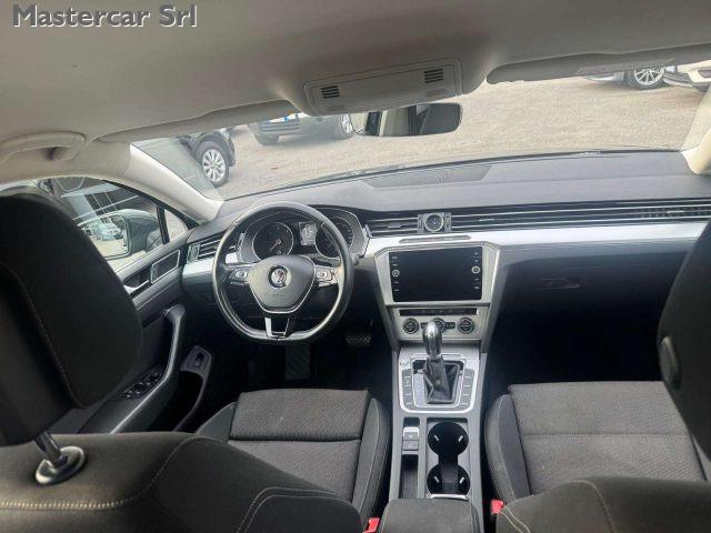 VOLKSWAGEN Passat Variant 1.6 tdi Business 120cv dsg 7m - FS041SH