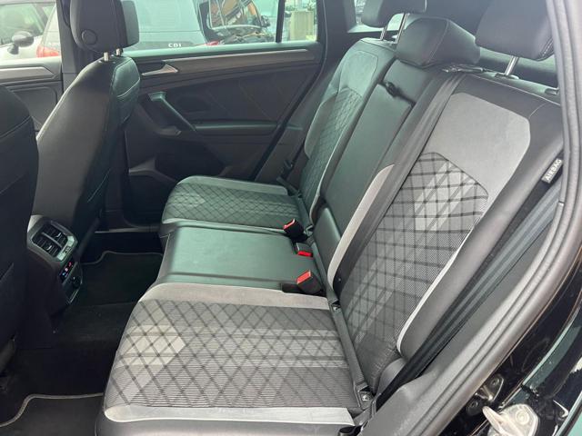 VOLKSWAGEN Tiguan 2.0 TDI 200 CV SCR DSG 4MOTION R-Line