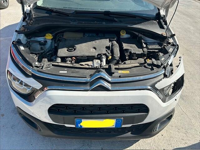 Citroen C3 BlueHDi 100 S&S Van Feel sinistrato incidentato