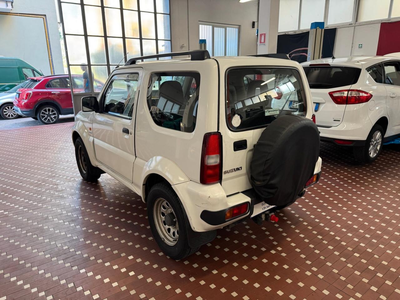 Suzuki Jimny 1.5 DDiS cat 4WD Special - RIDOTTE E GANCIO TRAINO