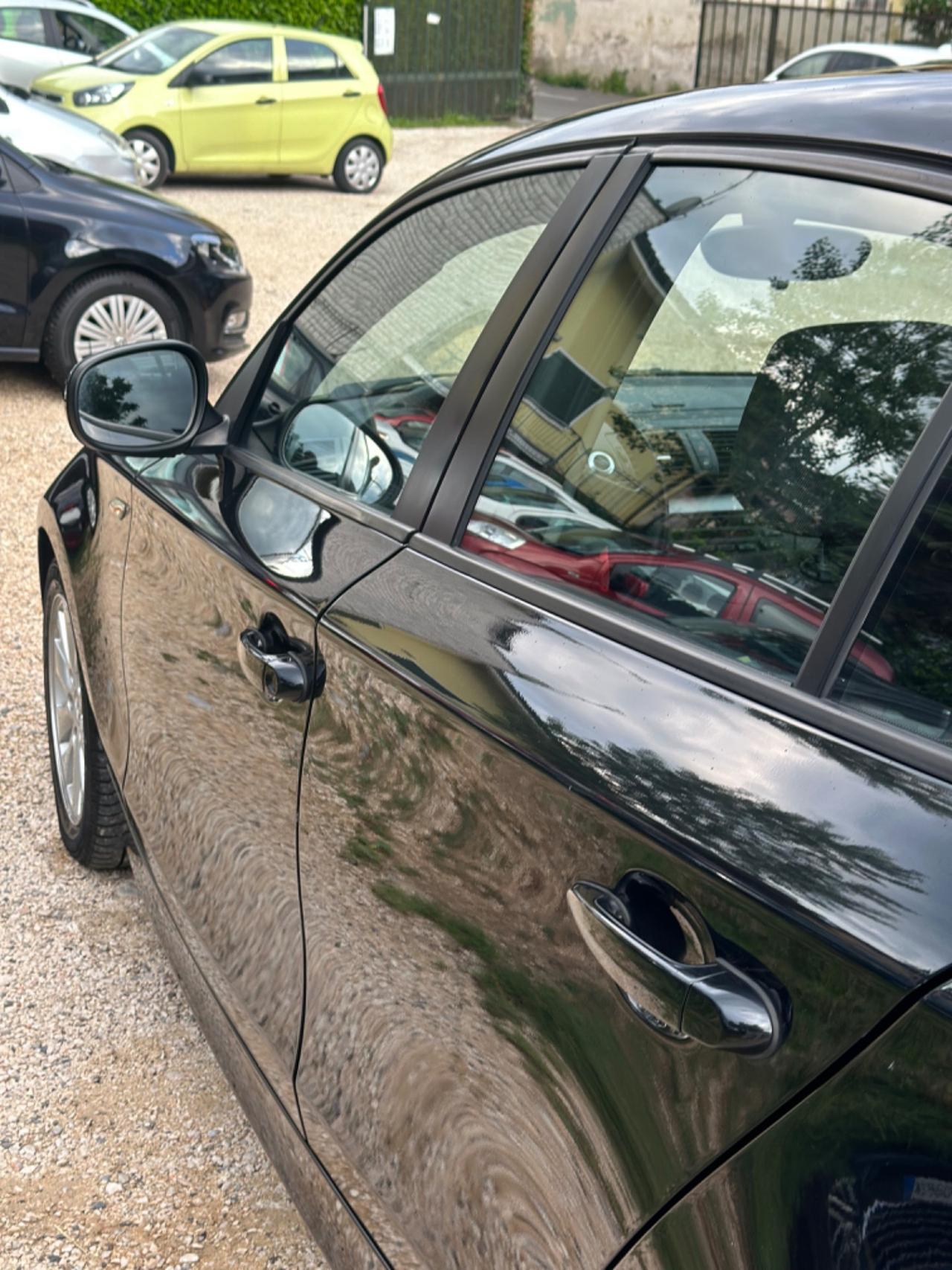Bmw 118d 5P ATTIVA KMCERT GARANZ UNICOPR
