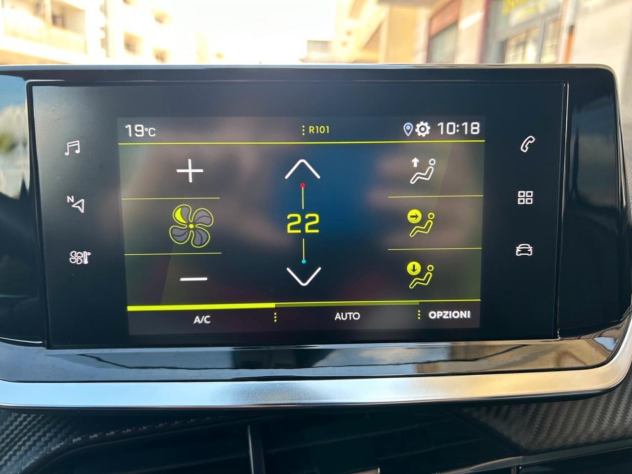 Peugeot 2008 BlueHDi 110 S&S ALLURE PACK