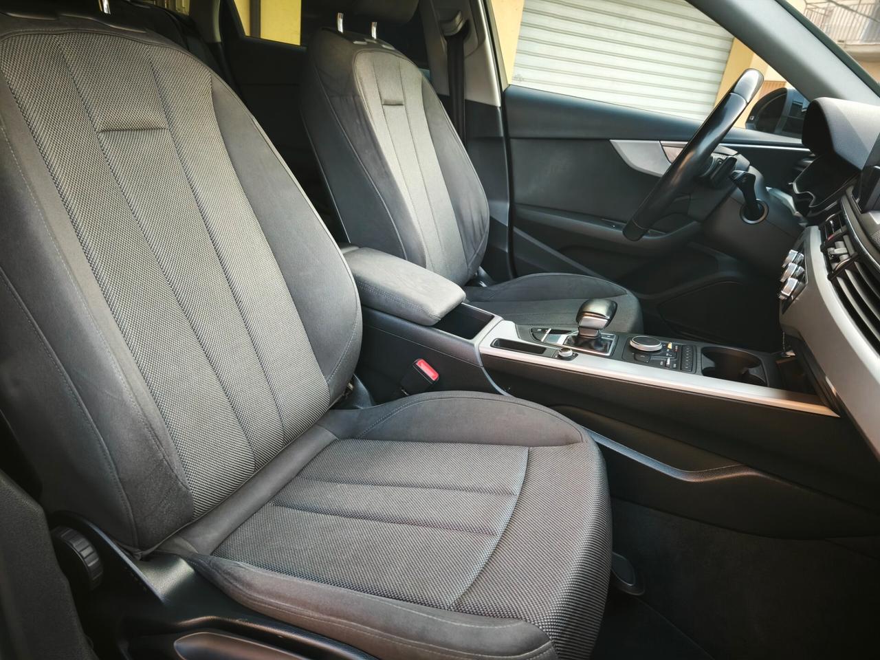 Audi A4 Avant 2.0 tdi 150 CV S-tr Distr fatta