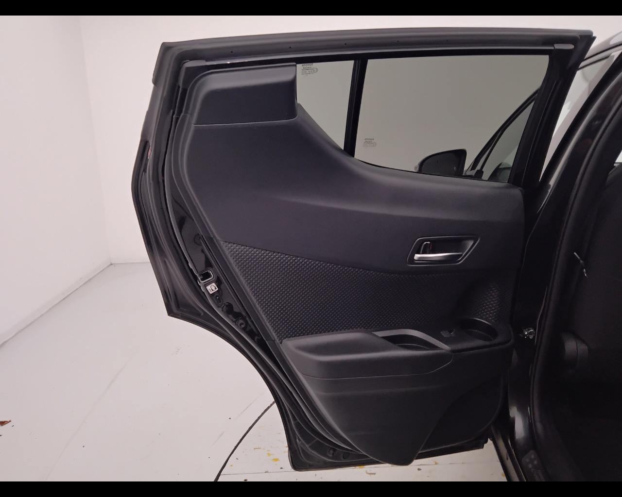 TOYOTA C-HR I 2020 - C-HR 2.0h Trend e-cvt