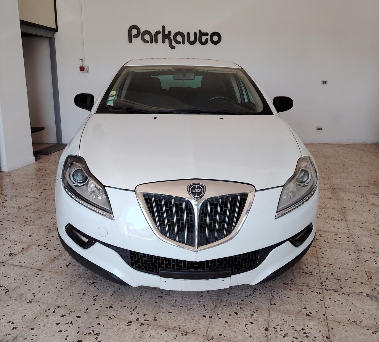 Lancia Delta 1.6 MJT DPF Silver