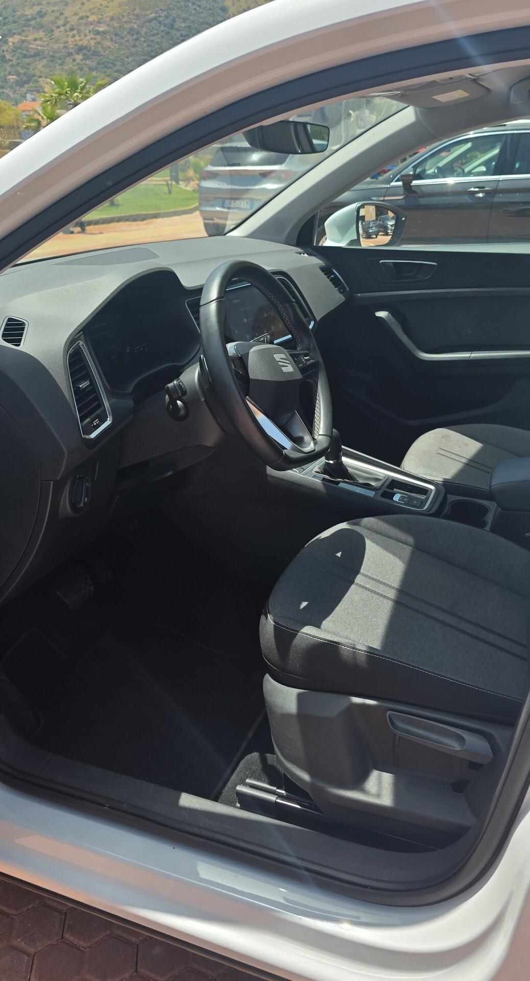 Seat Ateca 1.5 EcoTSI 150 CV Business – SUV Dinamico e Tecnologico