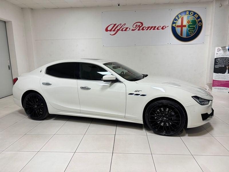 Maserati Ghibli Ghibli 330 CV MHEV GT RWD