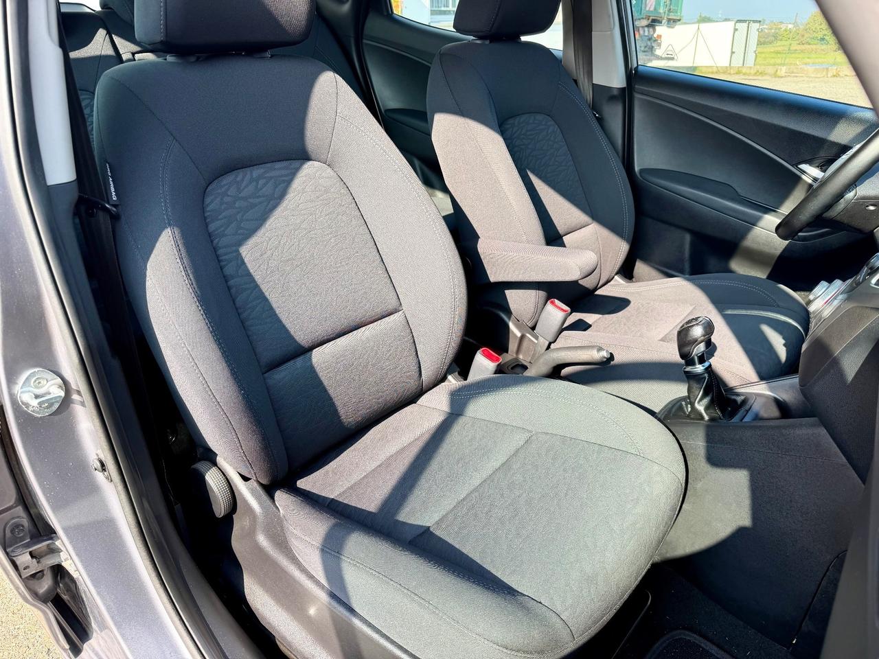 Hyundai iX20 1.4crdi 90cv 2013 91.000km catena sostituita