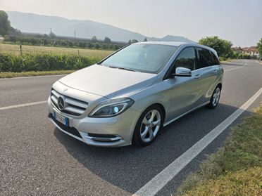 MERCEDES B180 CDI AUTOMATIC PREMIUM "OK PER NEOPATENTATI "